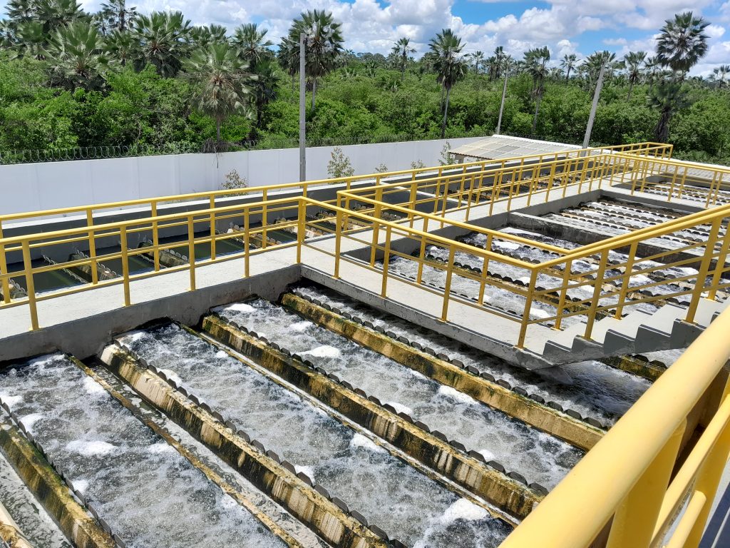 R$ 50 milhões e 100% de cobertura: Parceria com a Aura Minerals vai universalizar o esgoto em Currais Novos.