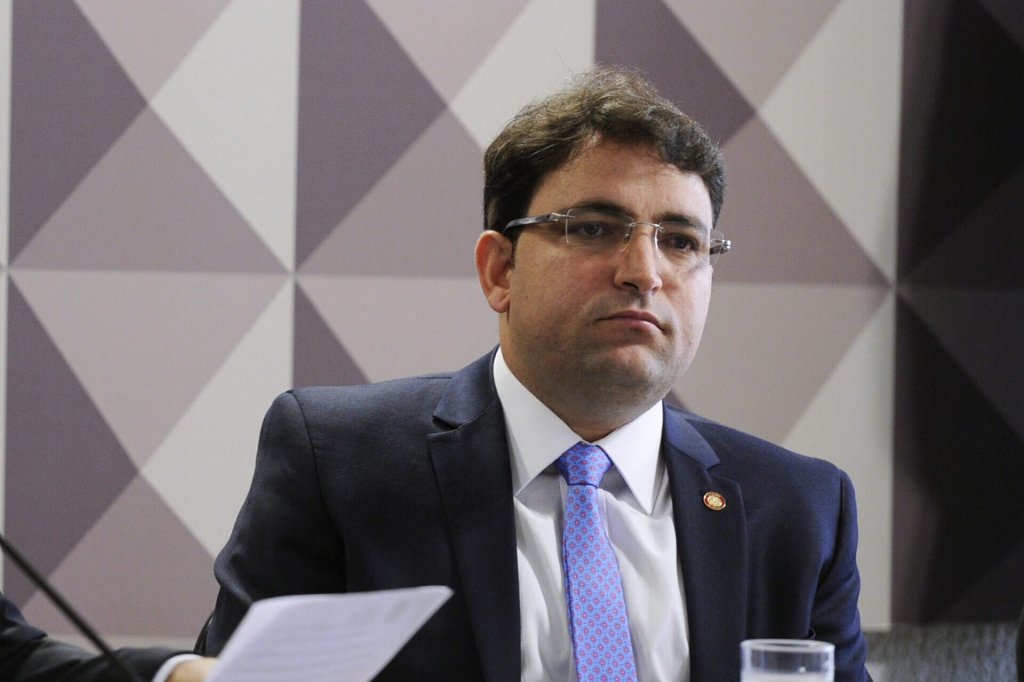 A Conexão Willer Tomaz: Como o escândalo do INSS cruzou a campanha de Flávio Bolsonaro e acendeu o alerta no&nbsp;TSE