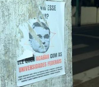 Atos em Natal: Apoiadores da campanha de Lula picham patrimônio público com fake news contra&nbsp;oposição.