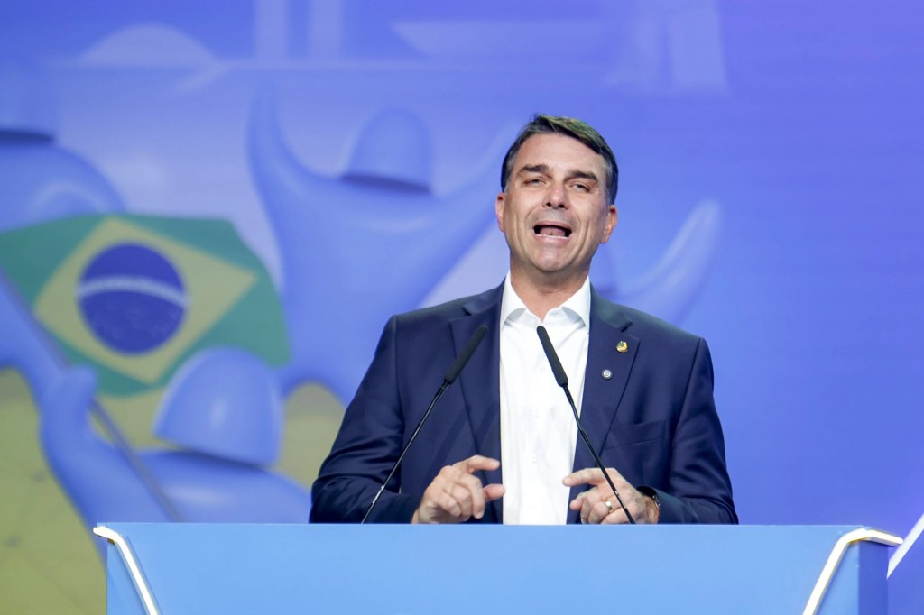 Mercado de previsão aponta 87% de chance de vitória para Flávio&nbsp;Bolsonaro.
